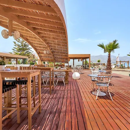 Hotel Enorme Teatro 4*