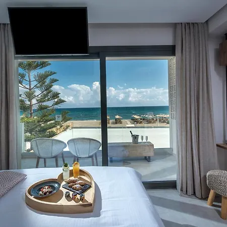 Enorme Teatro Hotel